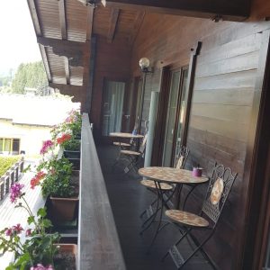 balkon-links